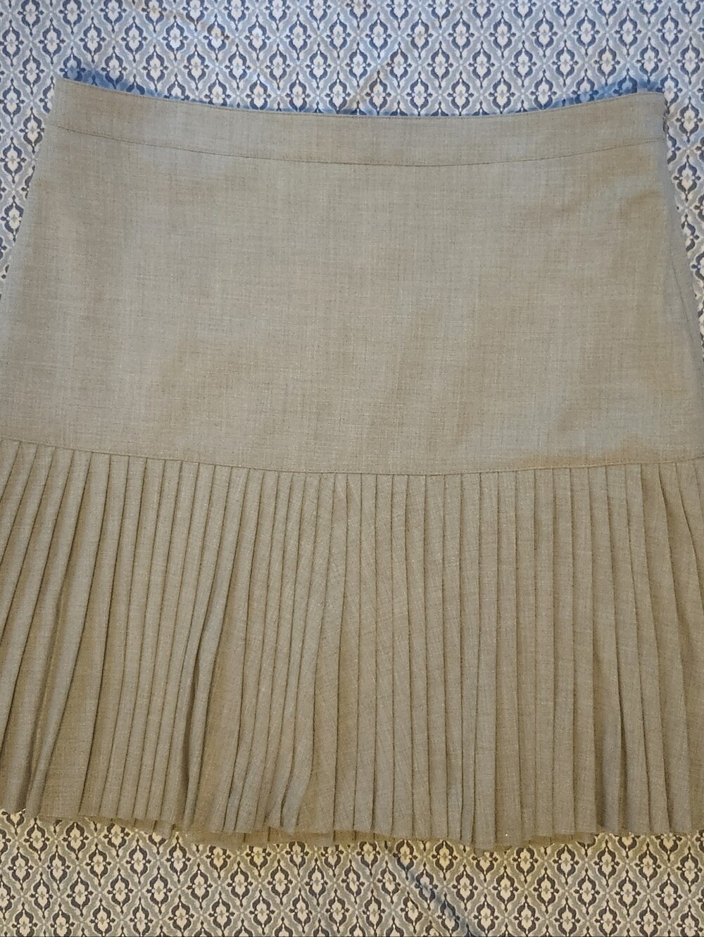 Grey Classic Pleated Hem Skirt By Club Monaco
